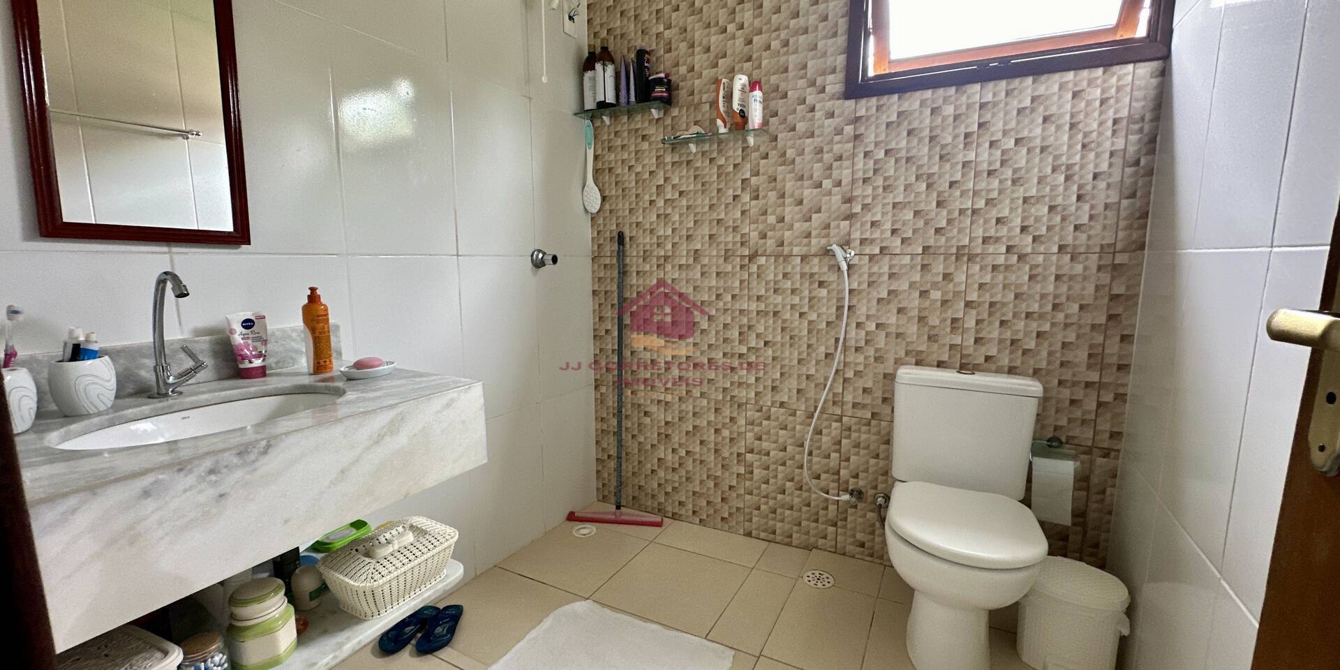 Casa de Condomínio à venda com 4 quartos, 318m² - Foto 17