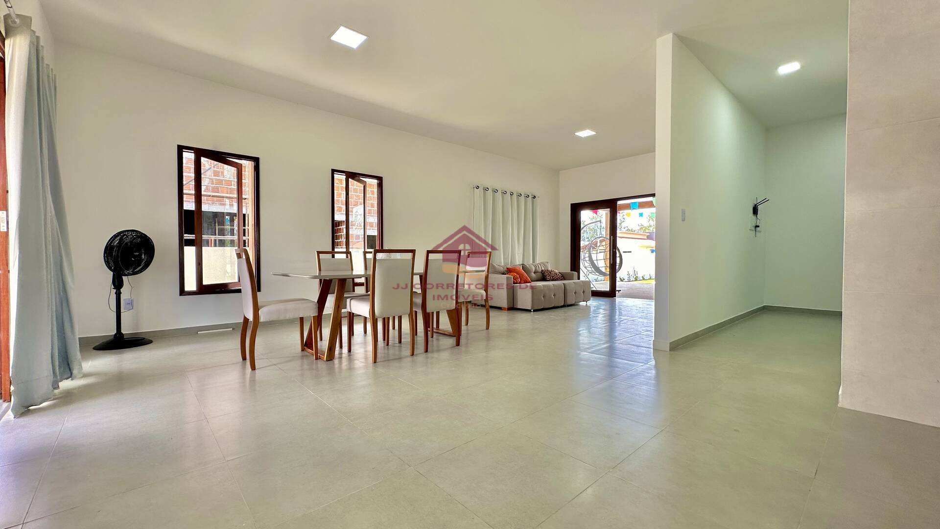 Casa de Condomínio à venda com 3 quartos, 216m² - Foto 17