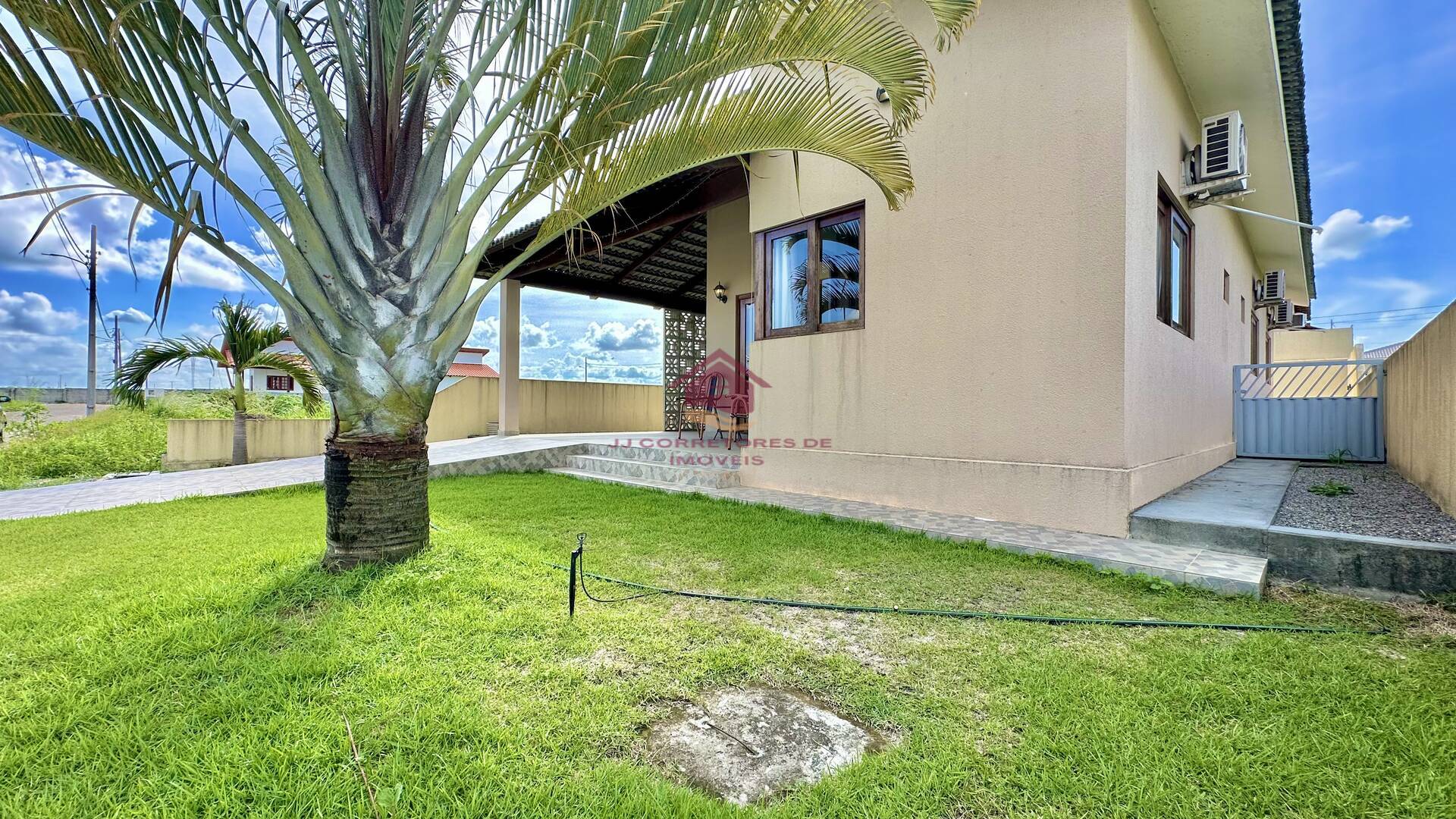 Casa de Condomínio à venda com 3 quartos, 150m² - Foto 3